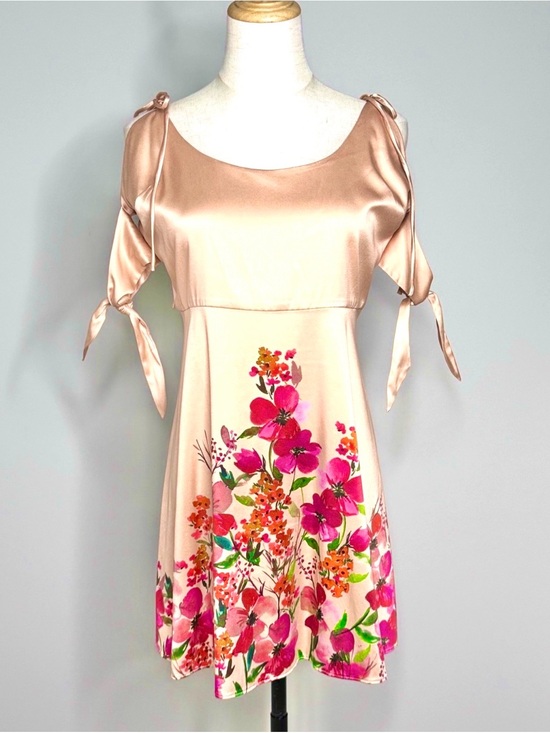 LPA Dresses & Skirts - LPA Dress 191 Silk Floral Mini Dress Open Back Peach Champagne Size Large